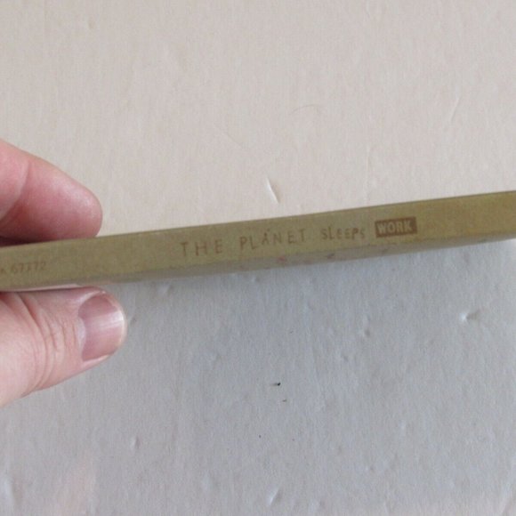 The Planet Sleeps CD 16 Blissful World Lullabies Various Artists Booklet VG+ - Picture 6 of 6